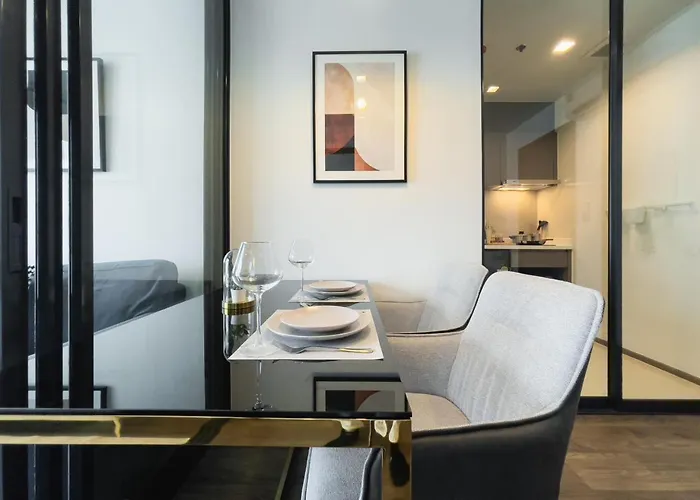 Near Bts - High-floor - Rooftop Pool - Sontana Apartment *