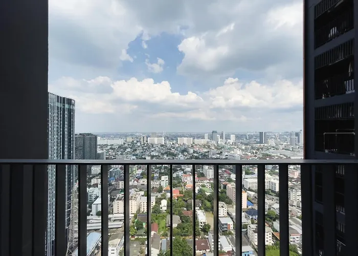Apartment Near Bts - High-floor - Rooftop Pool - Sontana Bangkok