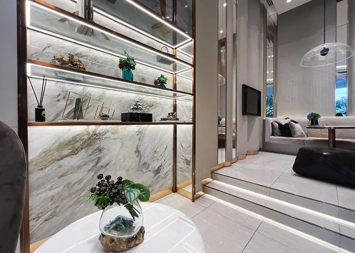 Apartment Near Bts - High-floor - Rooftop Pool - Sontana